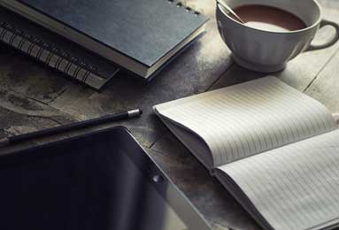 欧冠1/8决赛抽签，皇马再遇曼城，利物浦好签，热刺切尔西迎挑战