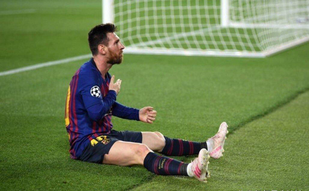 阿尔瓦雷斯：我多次研究梅西对利物浦的精彩任意球！今天对巴萨也成功进球！